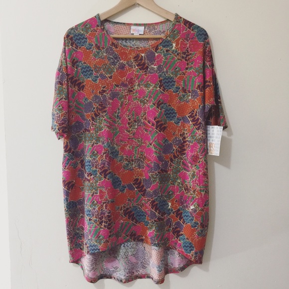 LuLaRoe Tops - NWT LuLaRoe Irma XS tunic tee 🍭 LuLaRoe Tops - NWT LuLaRoe Irma XS tunic tee 🍭
